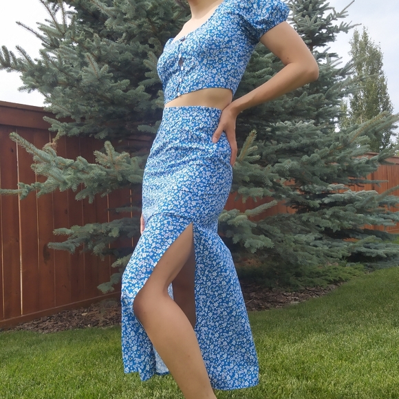 Yesstyle Floral Set - Picture 4 of 5